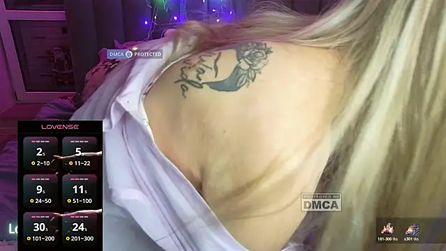 GoodGirl0024 online show from January 8, 2026, 8:15 pm