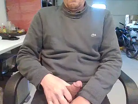Snapshot of Raimundo1971 chatting on July 2, 2026, 3:07 pm Raimundo1971 online show from July 2, 2026, 3:07 pm