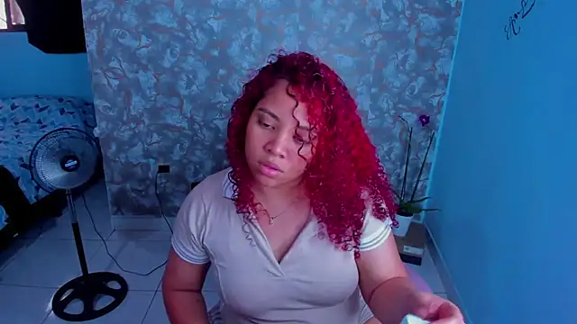 Snapshot of AngelaCoffee chatting on March 12, 2026, 10:47 pm AngelaCoffee online show from March 12, 2026, 10:47 pm