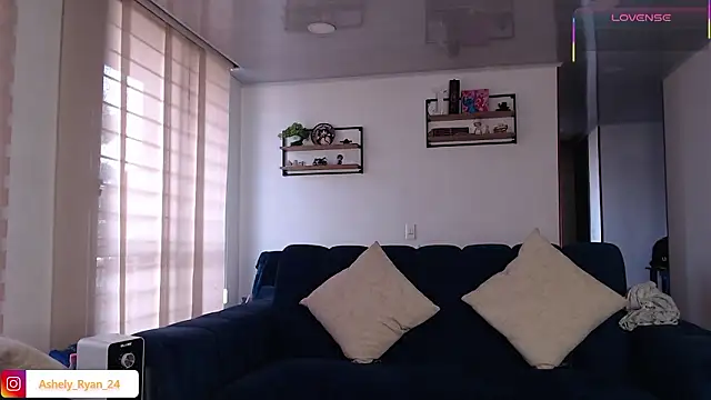 ashely ryan24 online show from March 19, 2026, 10:21 pm