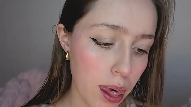 SofiaGc online show from November 30, 2025, 4:02 am