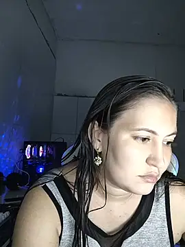 dani123unica online show from May 26, 2026, 4:27 pm