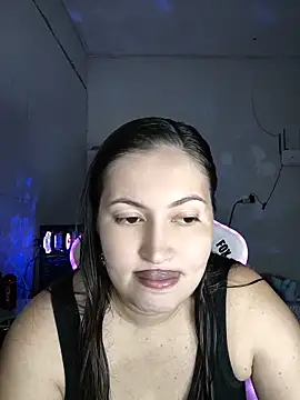 dani123unica online show from May 28, 2026, 4:02 pm