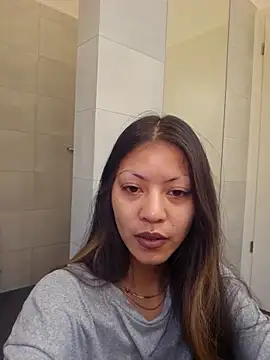 xKimRose online show from February 14, 2026, 9:31 am