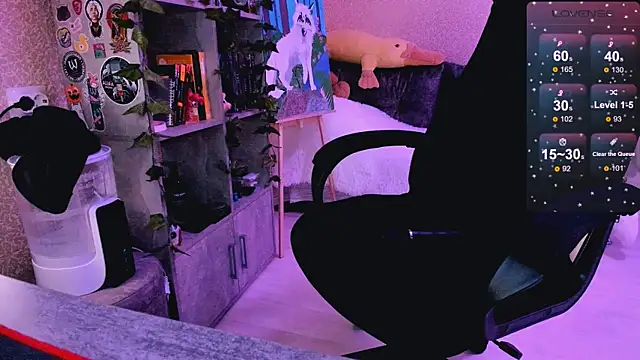 NaniMoore online show from February 13, 2025, 11:04 pm