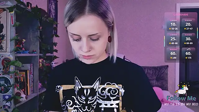 Snapshot of NaniMoore chatting on February 27, 2026, 7:57 pm NaniMoore online show from February 27, 2026, 7:57 pm