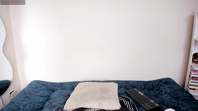 Snapshot of Eva_ritz chatting on May 10, 2026, 12:42 pm Eva ritz online show from May 10, 2026, 12:42 pm