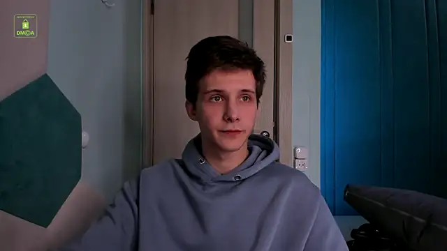 Snapshot of MarkGWalker chatting on March 19, 2025, 2:13 pm MarkGWalker online show from March 19, 2025, 2:13 pm