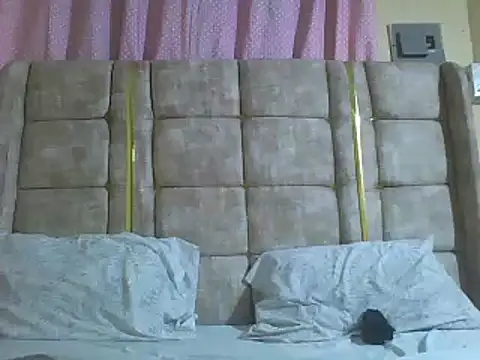 Snapshot of Sweet-beanca chatting on September 10, 2025, 8:30 pm Sweet-beanca online show from September 10, 2025, 8:30 pm
