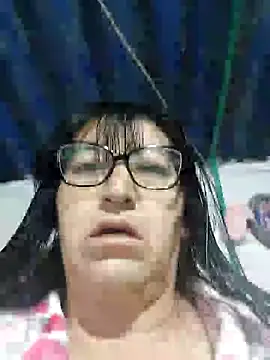 clarita 01 online show from May 26, 2026, 10:57 am