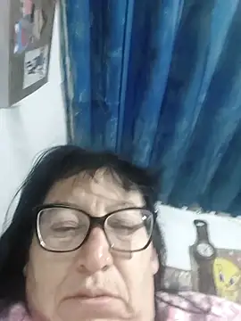 clarita 01 online show from May 22, 2026, 10:57 am