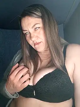 Snapshot of Ant0nina chatting on February 28, 2026, 11:26 pm Ant0nina online show from February 28, 2026, 11:26 pm