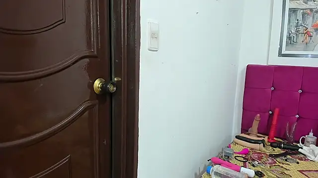 amaranta c online show from March 18, 2025, 7:44 pm