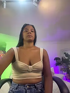 JANYLOVE   online show from May 18, 2026, 10:53 am