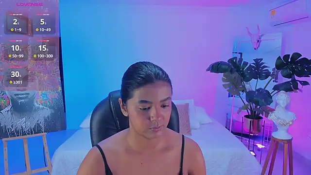 Snapshot of JANYLOVE__ chatting on March 5, 2026, 10:56 am JANYLOVE online show from March 5, 2026, 10:56 am