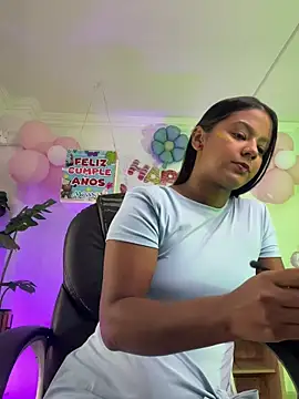 JANYLOVE   online show from June 27, 2026, 10:54 am