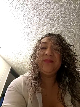 Snapshot of kitty_84 chatting on March 29, 2026, 10:06 am kitty 84 online show from March 29, 2026, 10:06 am