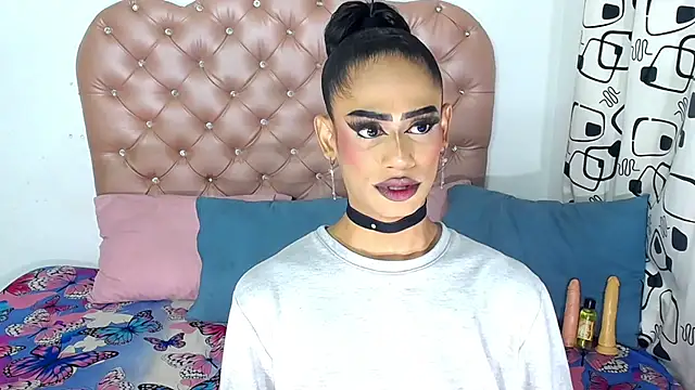 Aslhy Goddessx online show from March 6, 2025, 1:05 am