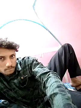 Snapshot of Indiandaddy11 chatting on December 8, 2024, 5:22 pm Indiandaddy11 online show from December 8, 2024, 5:22 pm