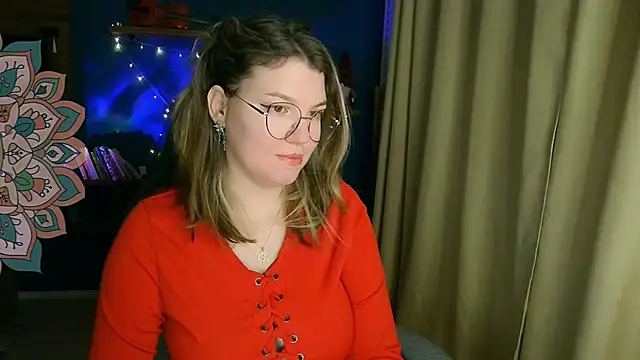 Snapshot of VioletteWay chatting on November 30, 2025, 6:09 pm VioletteWay online show from November 30, 2025, 6:09 pm
