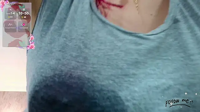 Snapshot of aria_li chatting on March 17, 2025, 12:04 pm aria li online show from March 17, 2025, 12:04 pm