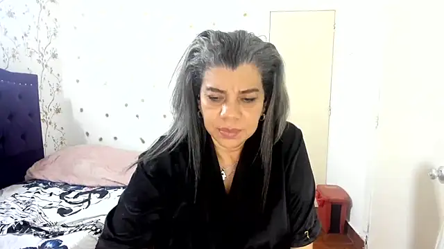 vikyadams online show from May 22, 2026, 2:31 am