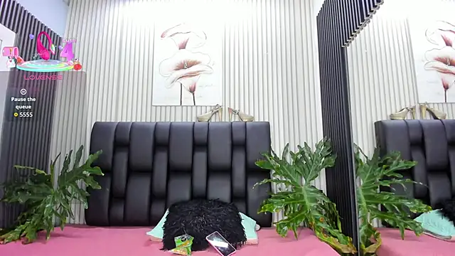 Snapshot of PamelaAnderson_2 chatting on March 9, 2026, 8:12 pm PamelaAnderson 2 online show from March 9, 2026, 8:12 pm