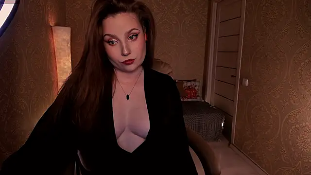 Eesmaaarrr online show from February 3, 2026, 10:59 pm