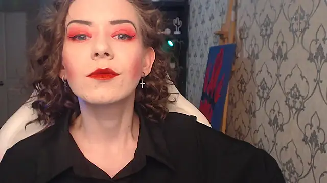 FascinatingEyess online show from July 8, 2026, 7:25 pm