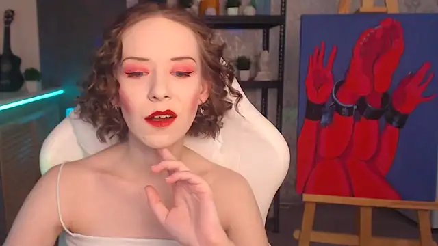 FascinatingEyess online show from October 27, 2025, 6:20 pm