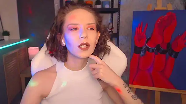 Snapshot of FascinatingEyess chatting on January 7, 2025, 6:03 pm FascinatingEyess online show from January 7, 2025, 6:03 pm