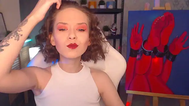 Snapshot of FascinatingEyess chatting on January 2, 2025, 6:12 pm FascinatingEyess online show from January 2, 2025, 6:12 pm