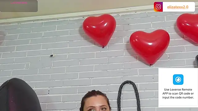 elizatexx online show from February 27, 2026, 8:08 pm