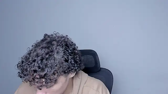 laurent nova online show from November 14, 2025, 9:13 am