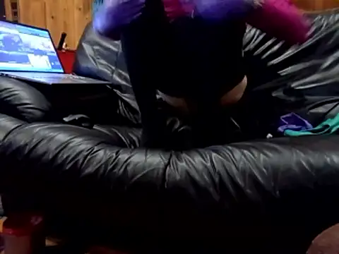 Snapshot of 4SOMEfckHOl chatting on November 29, 2025, 4:23 am 4SOMEfckHOl online show from November 29, 2025, 4:23 am