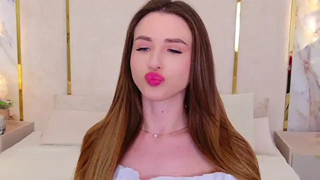 Snapshot of Jullia_Carter chatting on March 20, 2025, 1:04 pm Jullia Carter online show from March 20, 2025, 1:04 pm