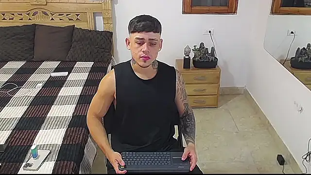 nino rousse online show from November 29, 2025, 4:34 am