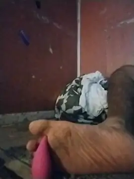 Snapshot of brownfeet chatting on February 28, 2025, 5:04 am brownfeet online show from February 28, 2025, 5:04 am