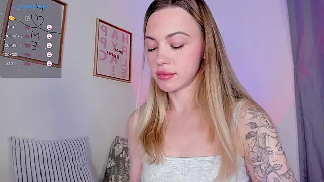 damn cutie online show from November 8, 2025, 3:15 pm