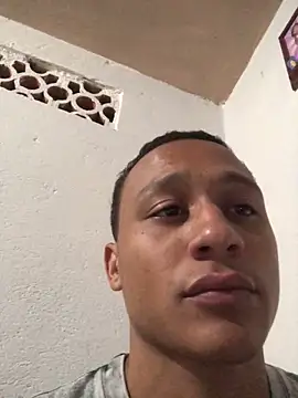 thomasjones  online show from November 19, 2025, 12:54 am