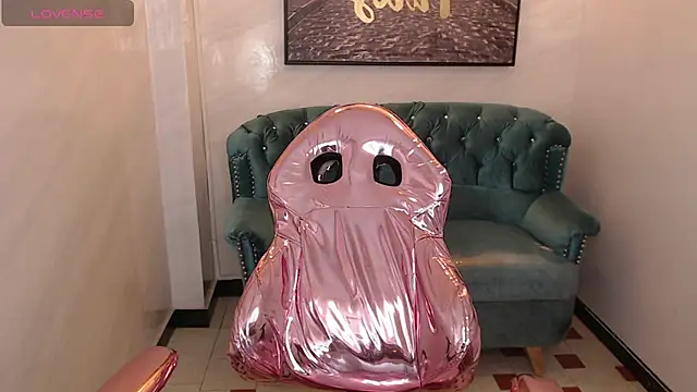  lucy v online show from February 7, 2025, 6:45 am