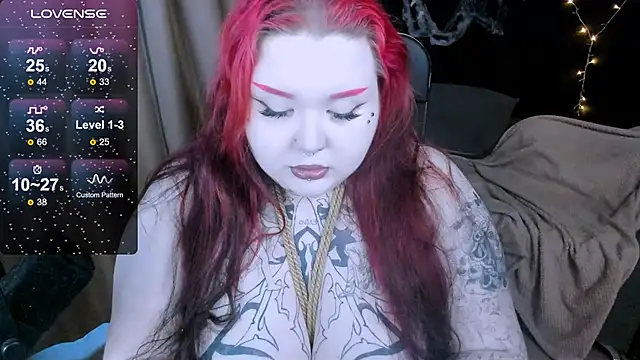 Gotic Pie online show from October 28, 2025, 2:16 pm