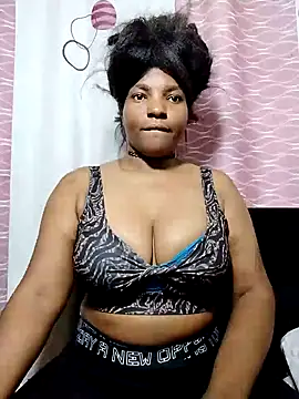 Snapshot of Kenia_29 chatting on December 10, 2024, 7:58 am Kenia 29 online show from December 10, 2024, 7:58 am