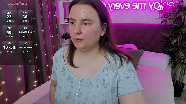 FeralPeach online show from May 20, 2026, 6:54 am