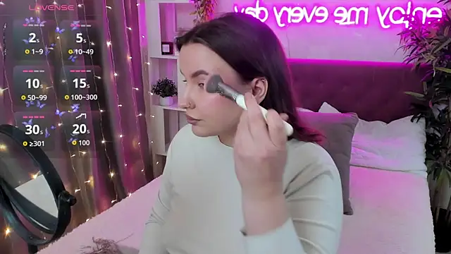 FeralPeach online show from January 9, 2026, 5:03 am