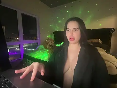 yourgoddessangela online show from April 7, 2026, 3:08 am