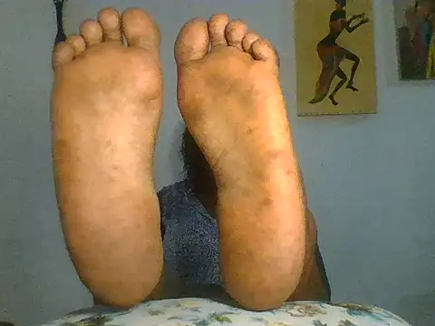 Snapshot of sherry_anne chatting on October 27, 2025, 10:05 am sherry anne online show from October 27, 2025, 10:05 am