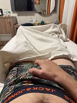 youngermansas online show from September 25, 2025, 2:45 pm