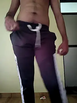Snapshot of Collegeboywithbigweapan21 chatting on April 18, 2026, 8:16 am Collegeboywithbigweapan21 online show from April 18, 2026, 8:16 am