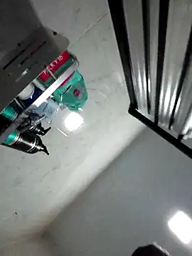 Snapshot of 719610 chatting on December 16, 2025, 3:16 pm 719610 online show from December 16, 2025, 3:16 pm